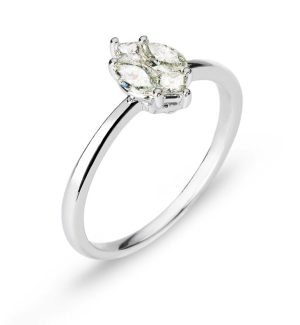 Sophisticated Marquise-Cut Diamond Ring in 18K White Gold